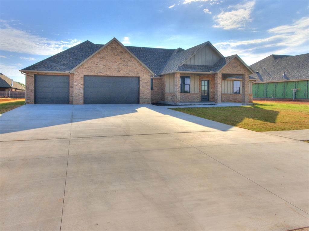 1120 Jozie Way Property Photo 2