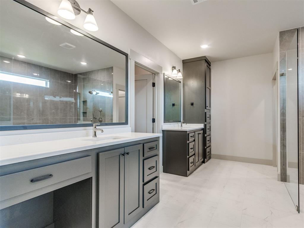 1120 Jozie Way Property Photo 32