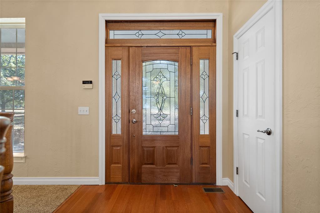 9034 Red Gate Ranch Road Property Photo 6