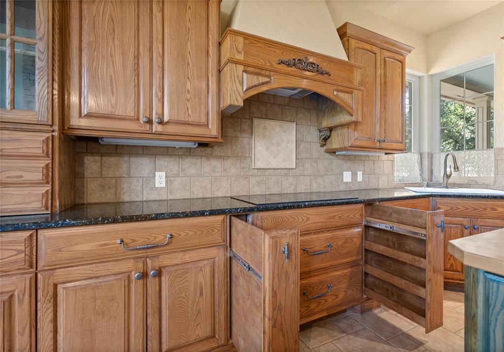 9034 Red Gate Ranch Road Property Photo 14
