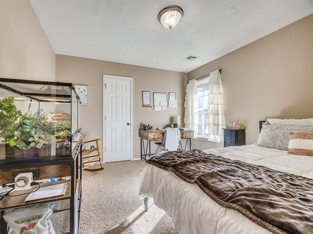 1133 Barbary Drive Property Photo 17