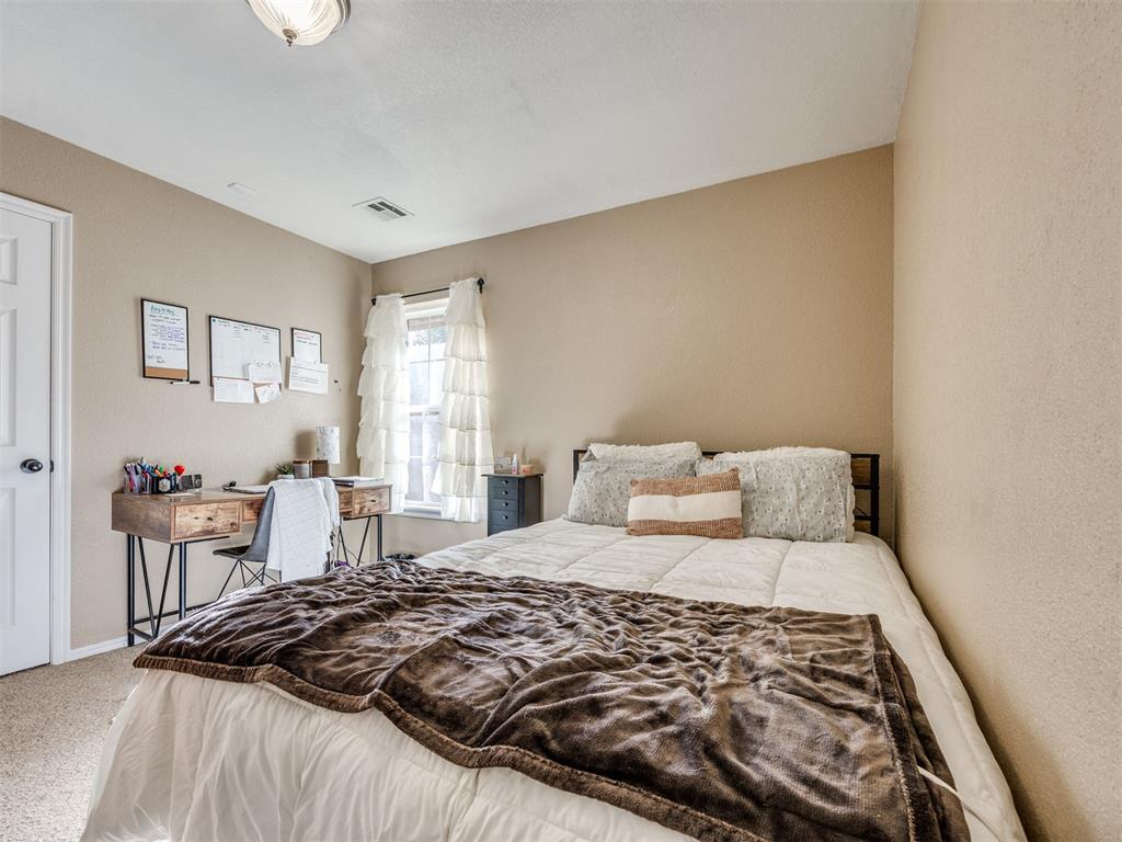 1133 Barbary Drive Property Photo 18