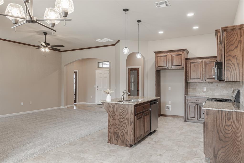 4528 Adobe Court Property Photo 8
