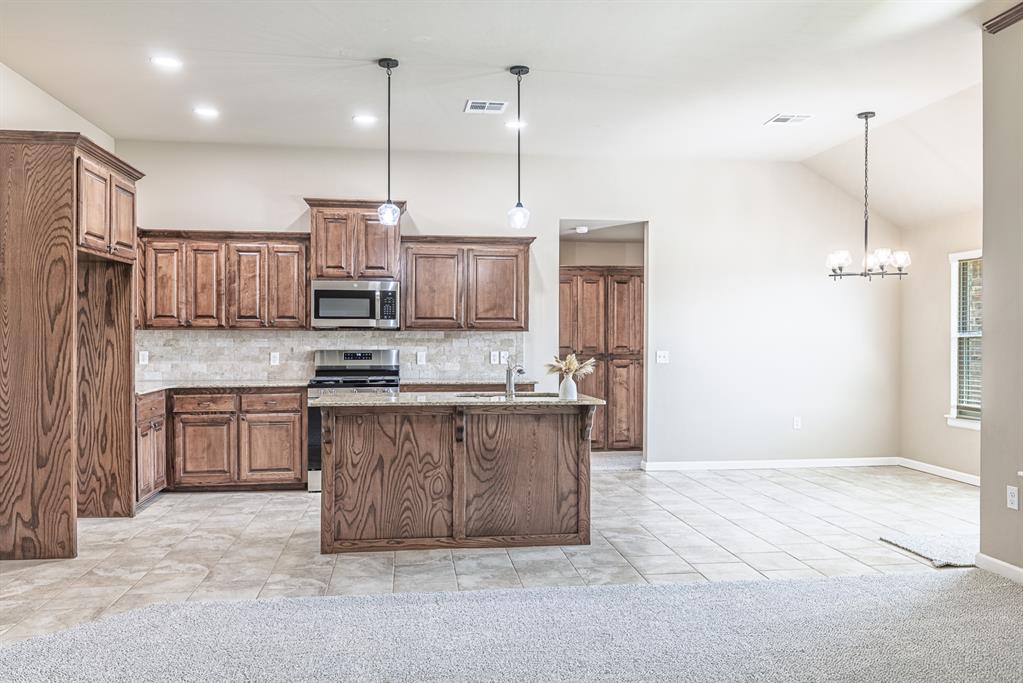 4528 Adobe Court Property Photo 9