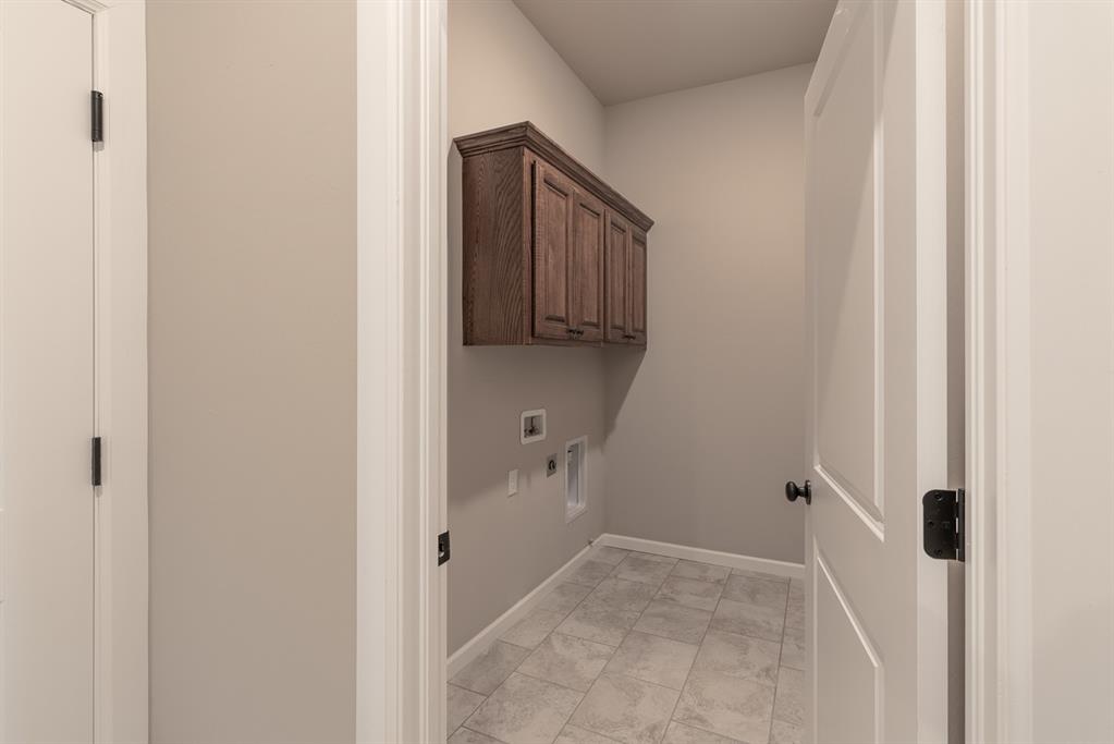 4528 Adobe Court Property Photo 31