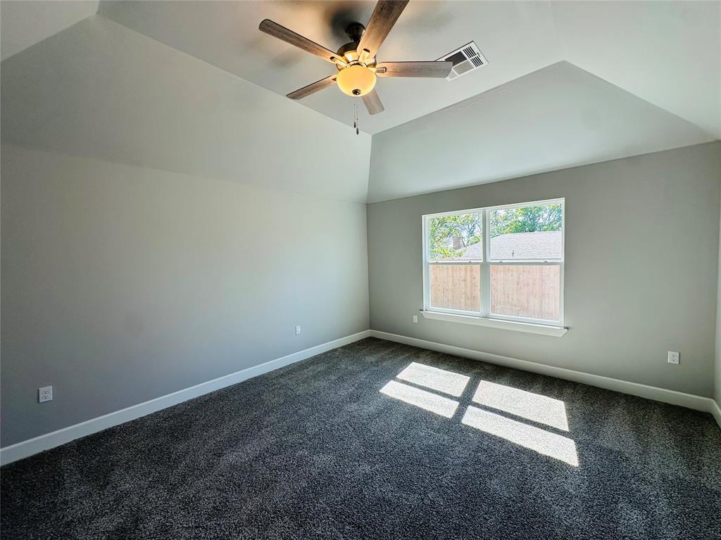 2804 Summit Hollow Circle Property Photo 6