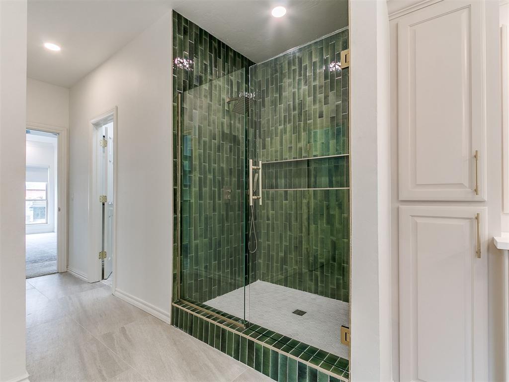 8033 Nw 124th Street Property Photo 20