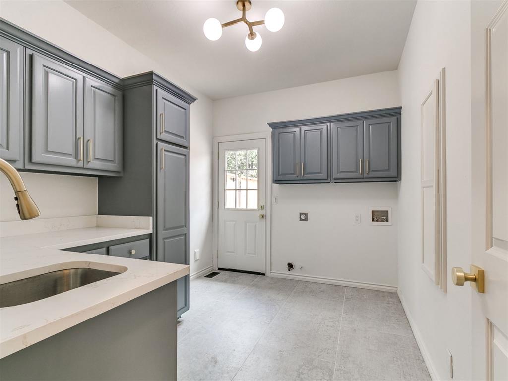 8033 Nw 124th Street Property Photo 36