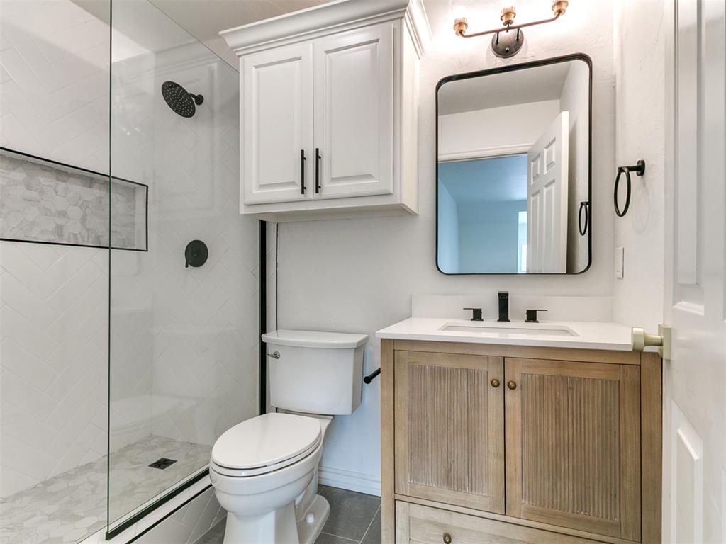 8033 Nw 124th Street Property Photo 38