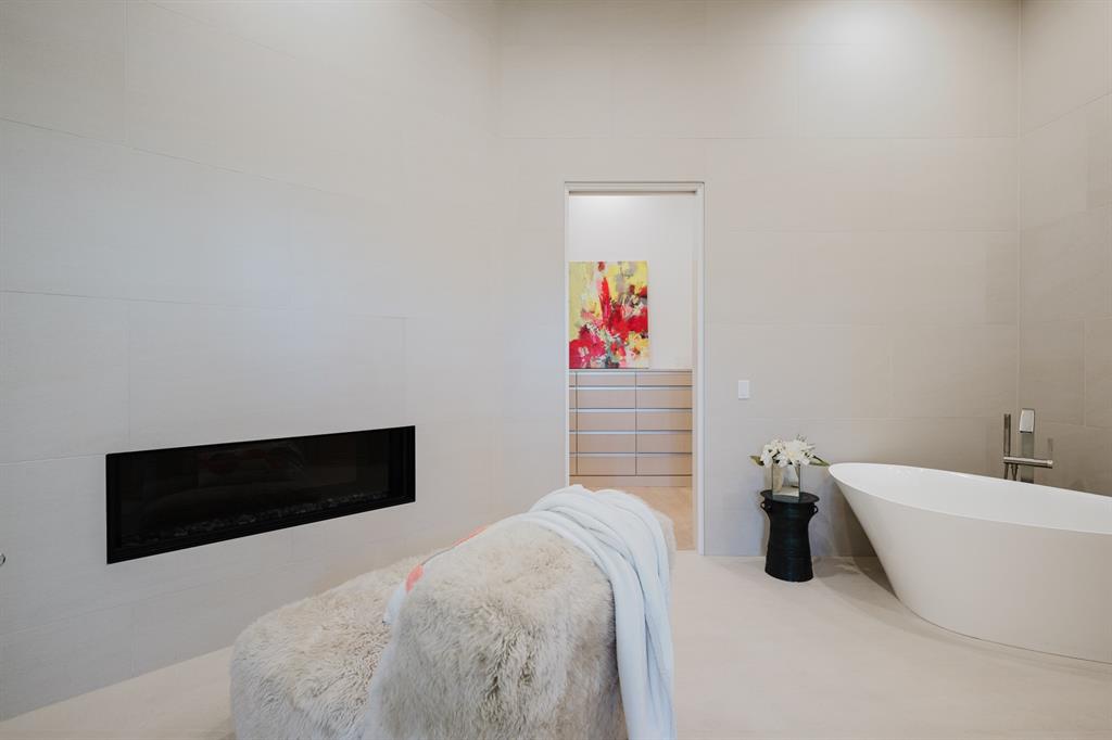 5820 Promenade Square Property Photo 29