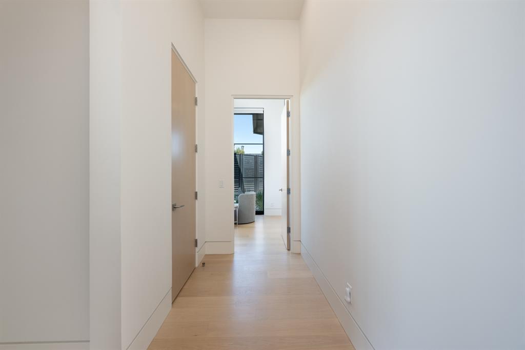 5820 Promenade Square Property Photo 34