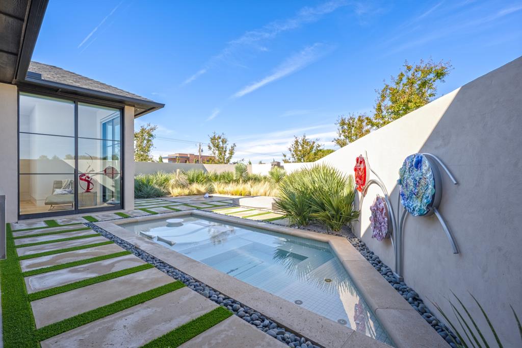 5820 Promenade Square Property Photo 42