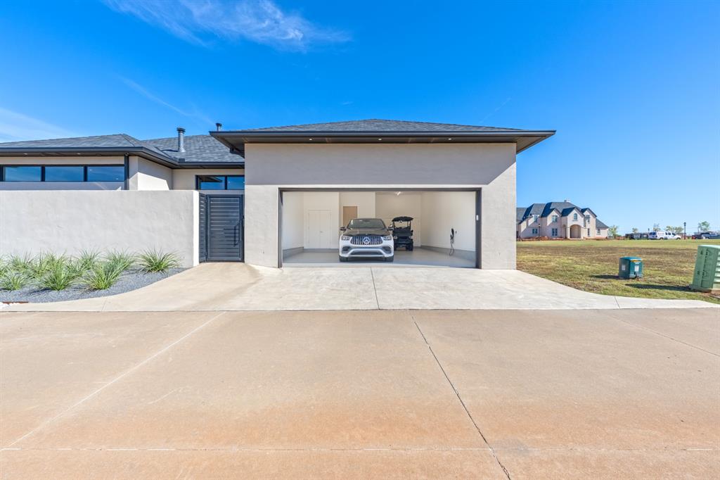 5820 Promenade Square Property Photo 46