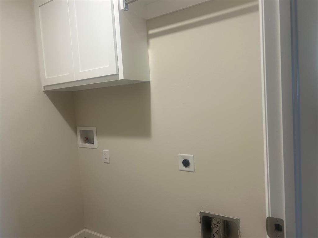 1013 Se 16th Terrace Property Photo 8