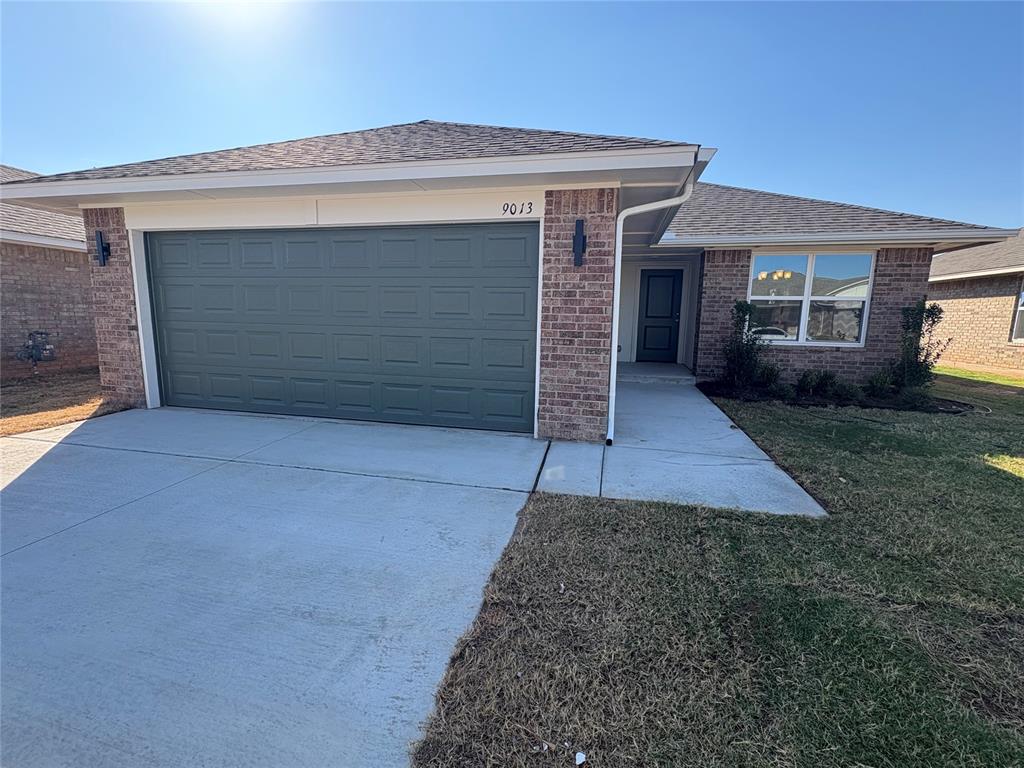 9013 Blackfork Lane Property Photo 1