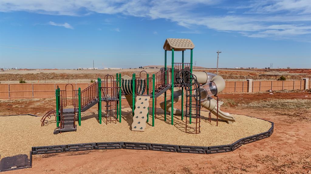 9013 Blackfork Lane Property Photo 16