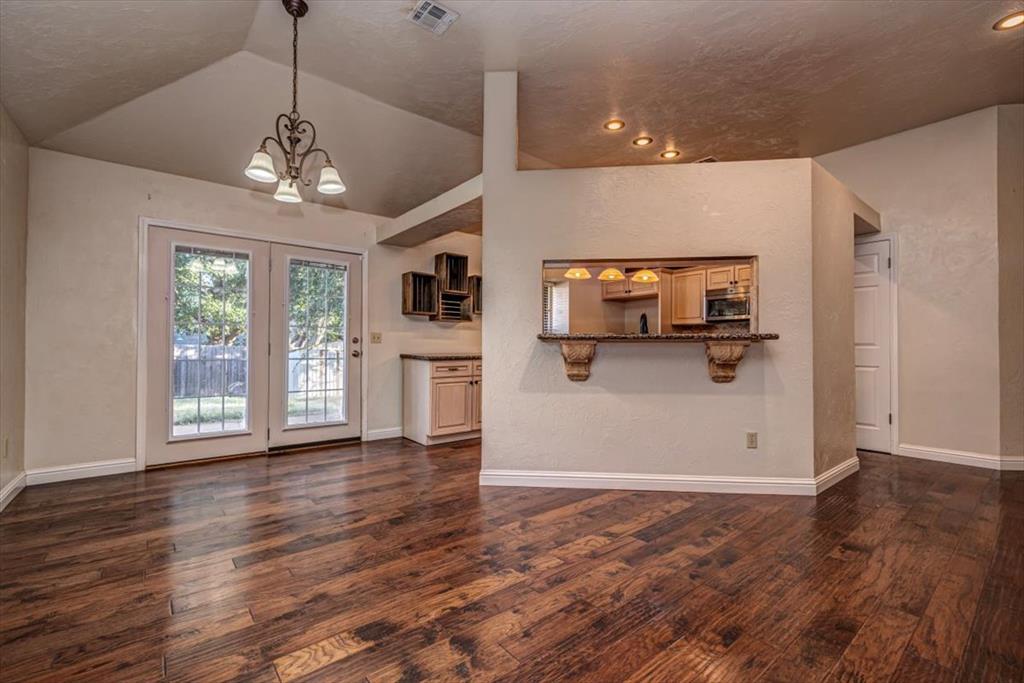 7921 Nw 81st Street Property Photo 13