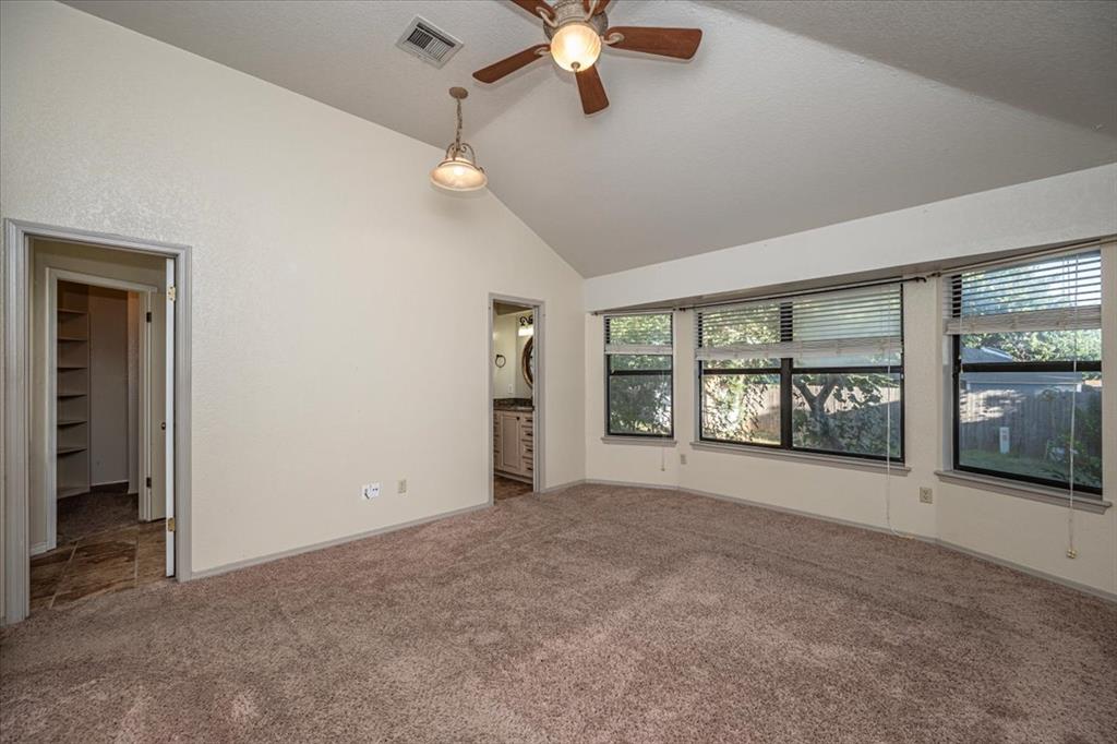 7921 Nw 81st Street Property Photo 19