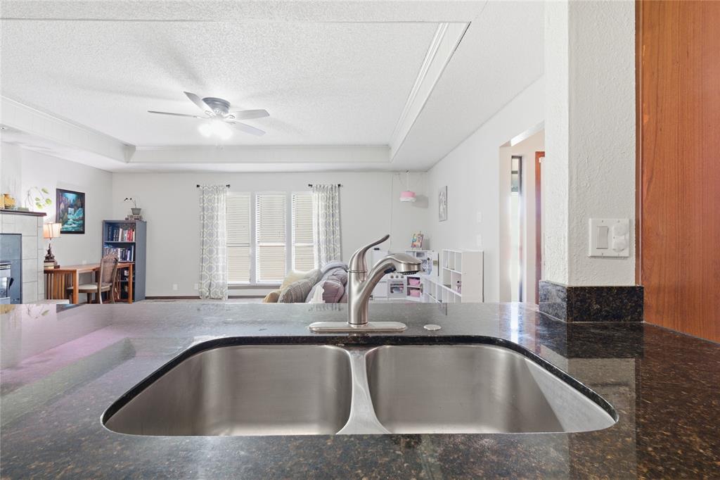 9000 Dena Lane Property Photo 12