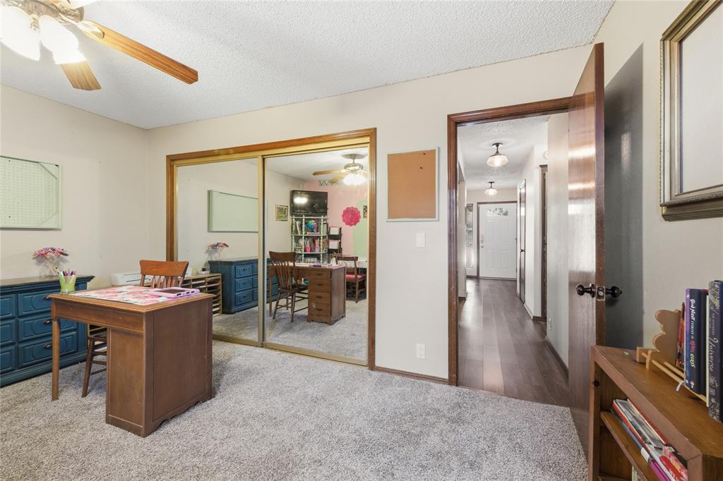 9000 Dena Lane Property Photo 16