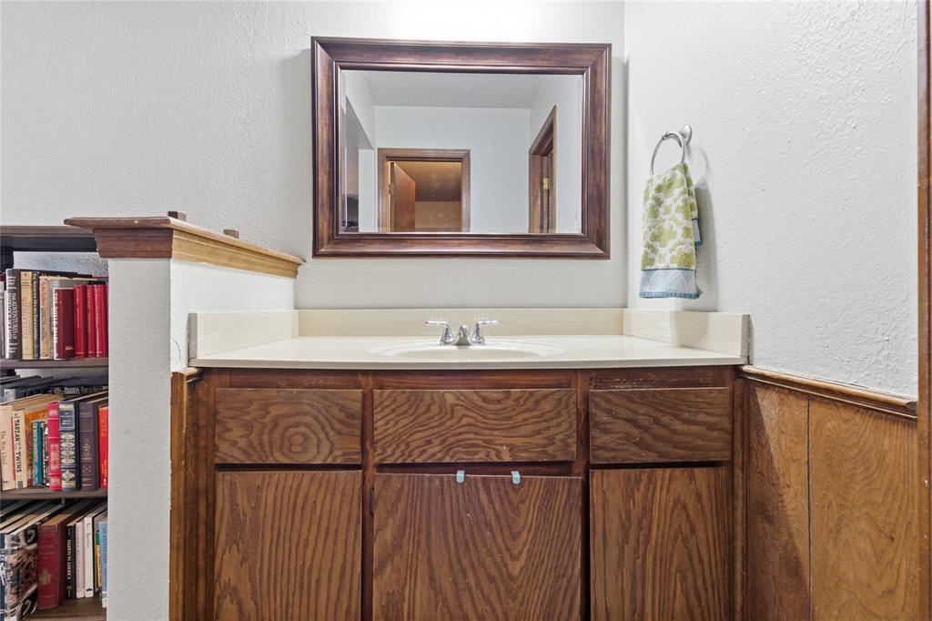 9000 Dena Lane Property Photo 23