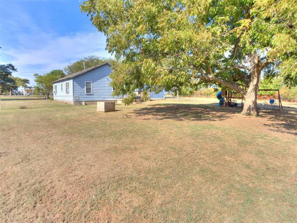 1724 N Dobbs Road Property Photo 7