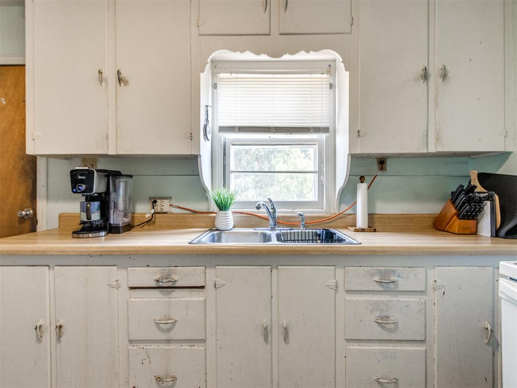 1724 N Dobbs Road Property Photo 36