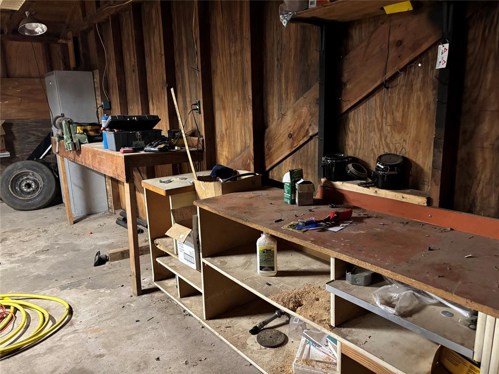 1724 N Dobbs Road Property Photo 38