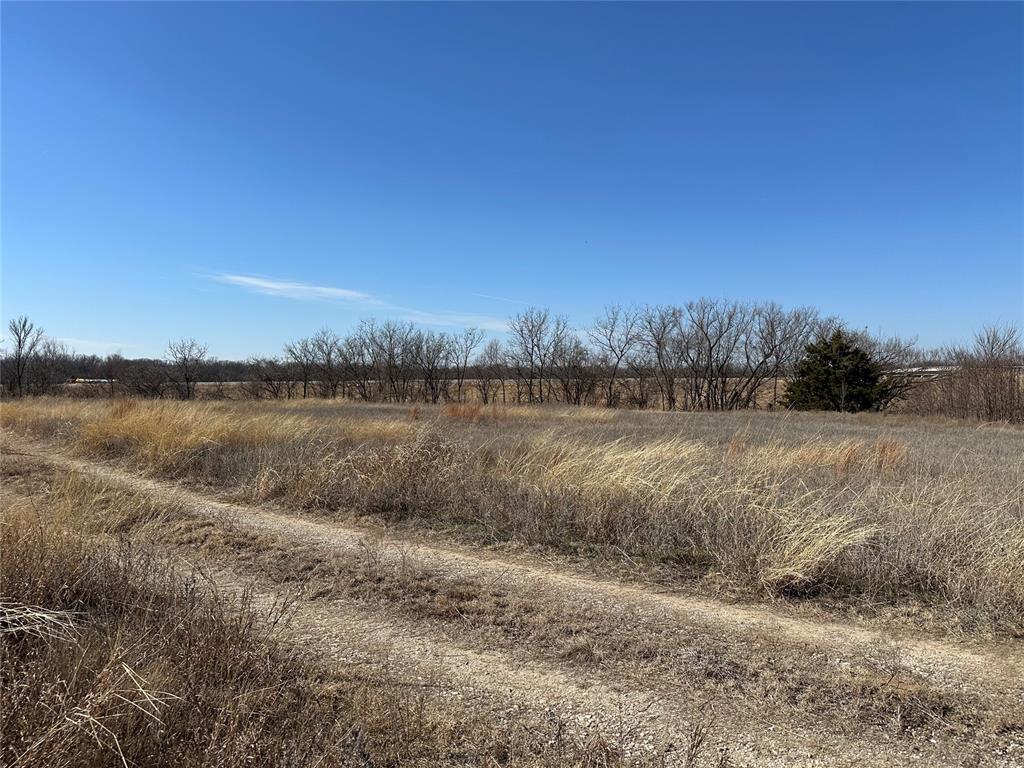 E Ruppe Road Property Photo 14
