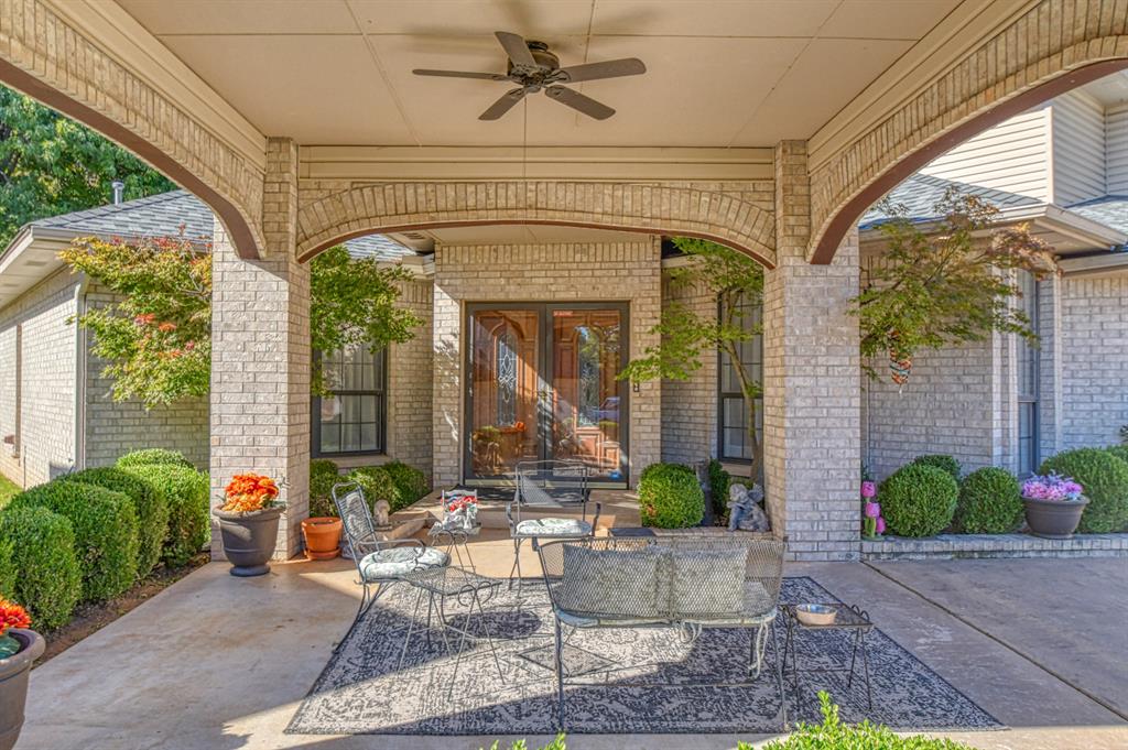 3617 Hampton Court Property Photo 5