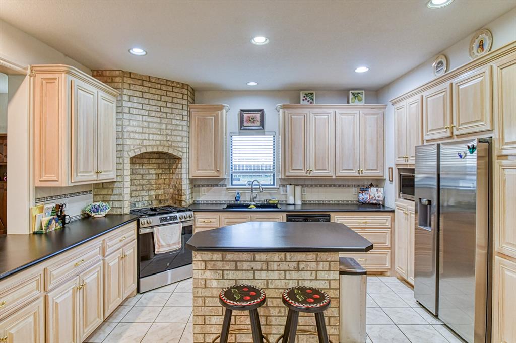 3617 Hampton Court Property Photo 9