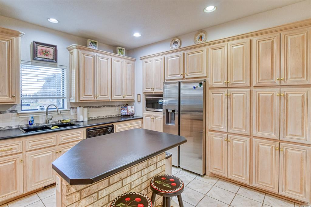 3617 Hampton Court Property Photo 10