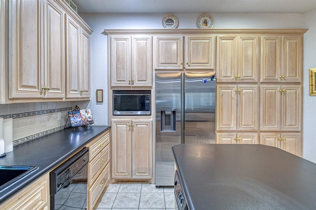 3617 Hampton Court Property Photo 11