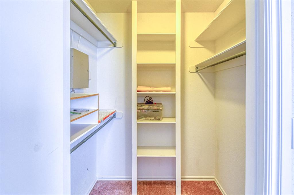 3617 Hampton Court Property Photo 38