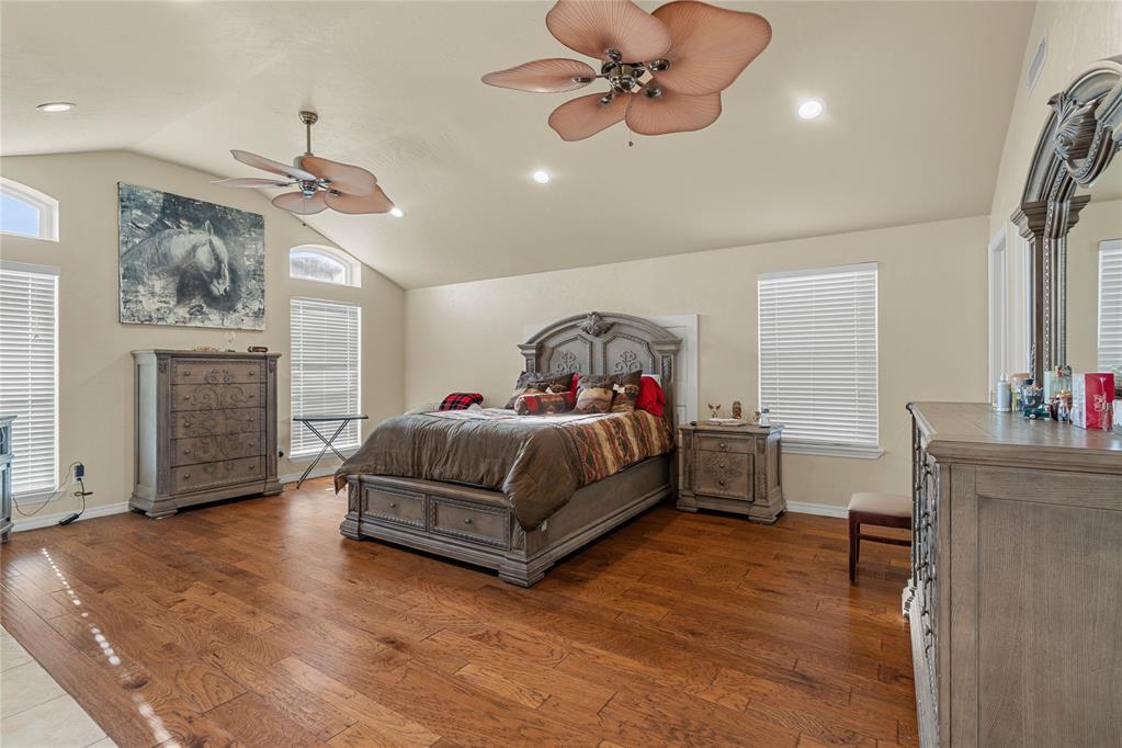 1712 Wood Hollow Court Property Photo 10