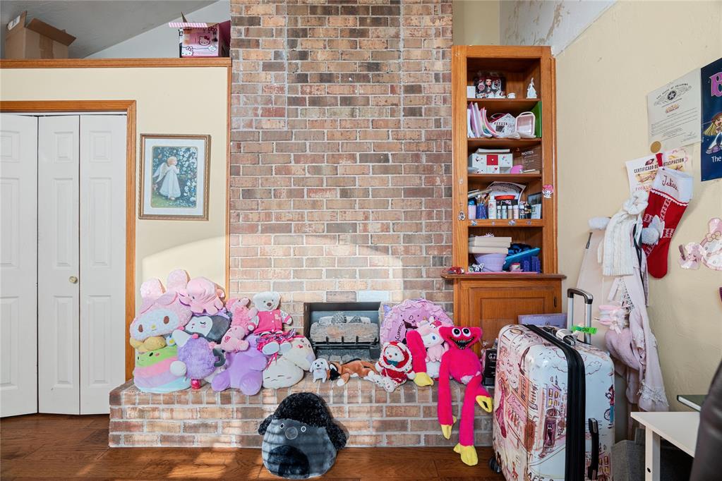 1712 Wood Hollow Court Property Photo 17