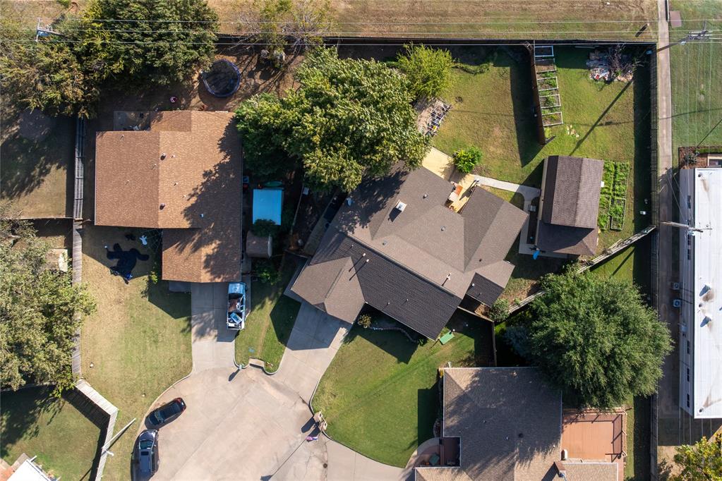 1712 Wood Hollow Court Property Photo 29