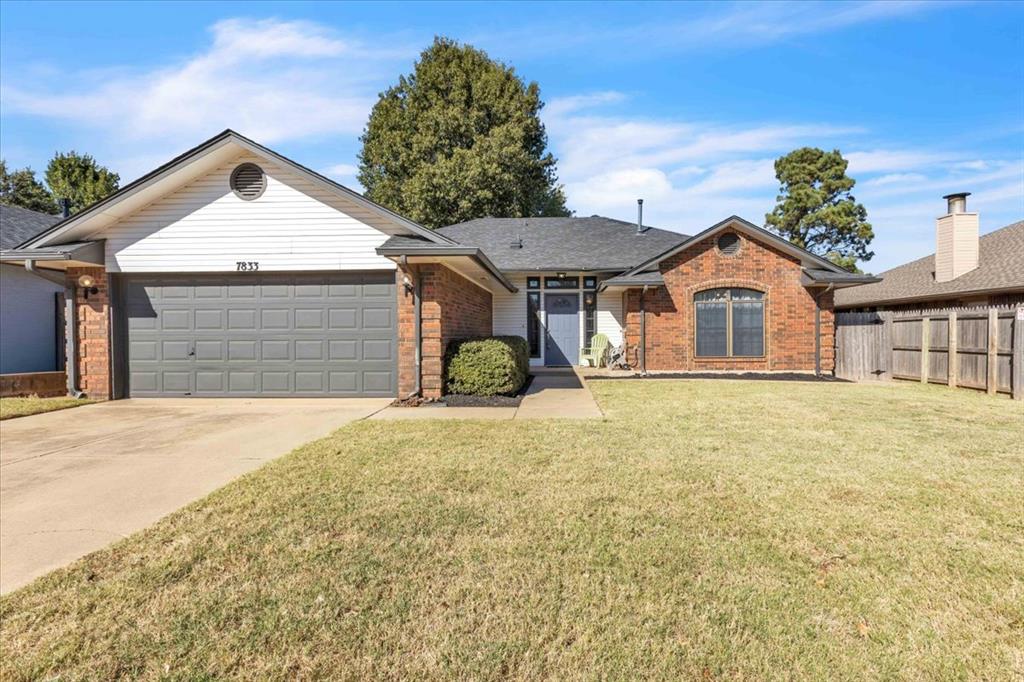 7833 NW 81st Street Property Photo 1