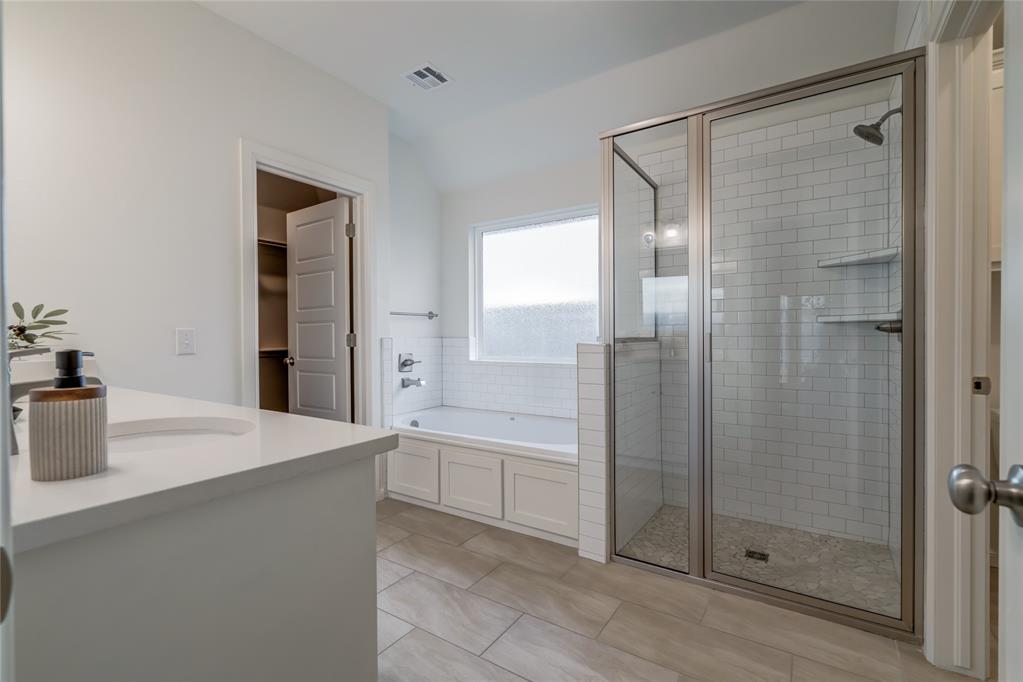 621 Nw 188th Street Property Photo 26