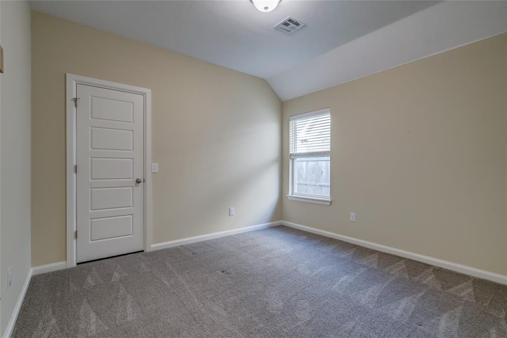 621 Nw 188th Street Property Photo 33