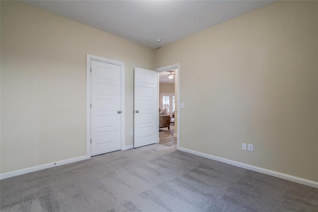 621 Nw 188th Street Property Photo 36