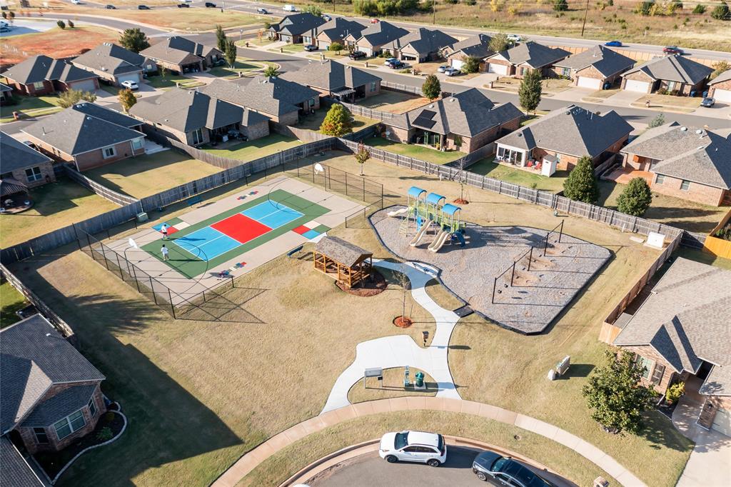 3413 Nw 163rd Street Property Photo 6