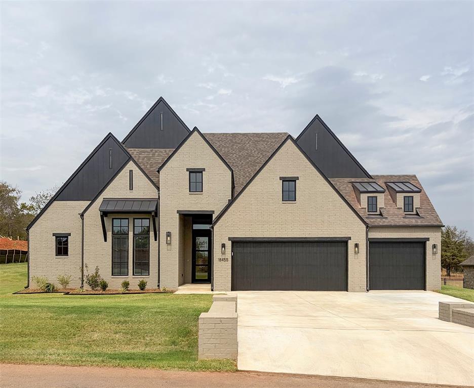 18455 Sleepy Deer Hollow Property Photo 1