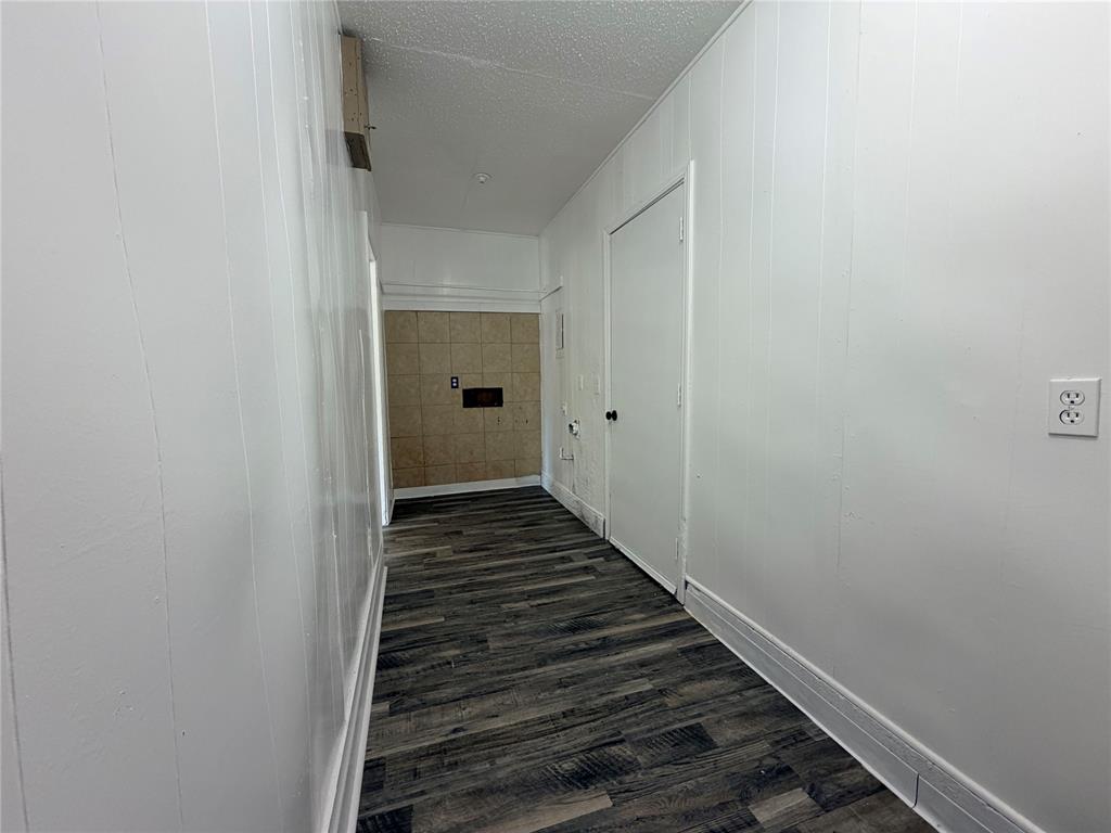 5313 Brookdale Drive Property Photo 13
