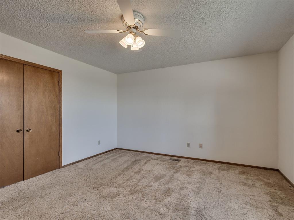 10005 Lakeshore Dr Property Photo 25