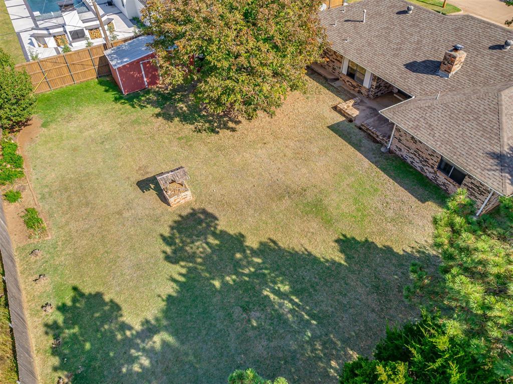 10005 Lakeshore Dr Property Photo 44