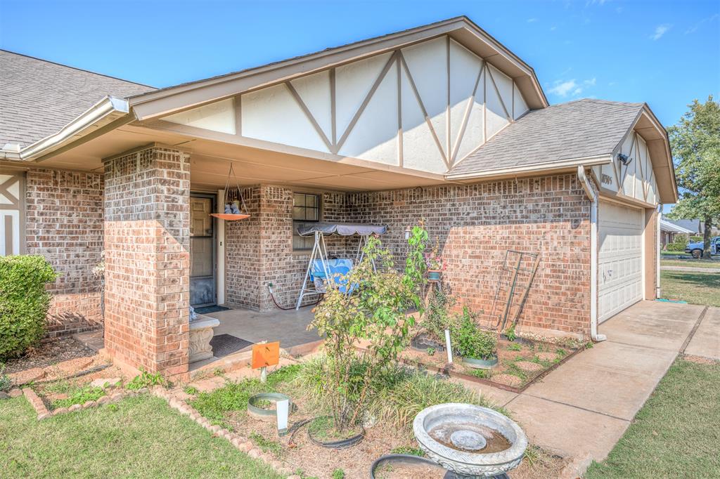 10305 S Fairview Drive Property Photo 5