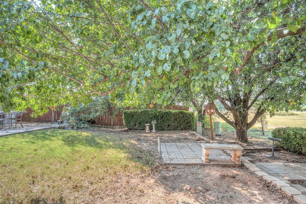 10305 S Fairview Drive Property Photo 14