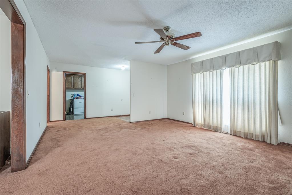 10305 S Fairview Drive Property Photo 17