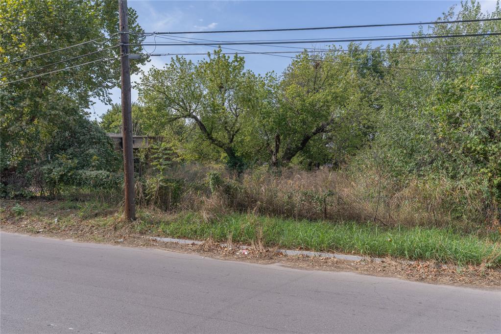 1407 S Blackwelder Avenue Property Photo 1